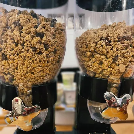 Отель Le Hotel-bar 2*